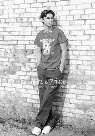 IMG_1635 cropped bw